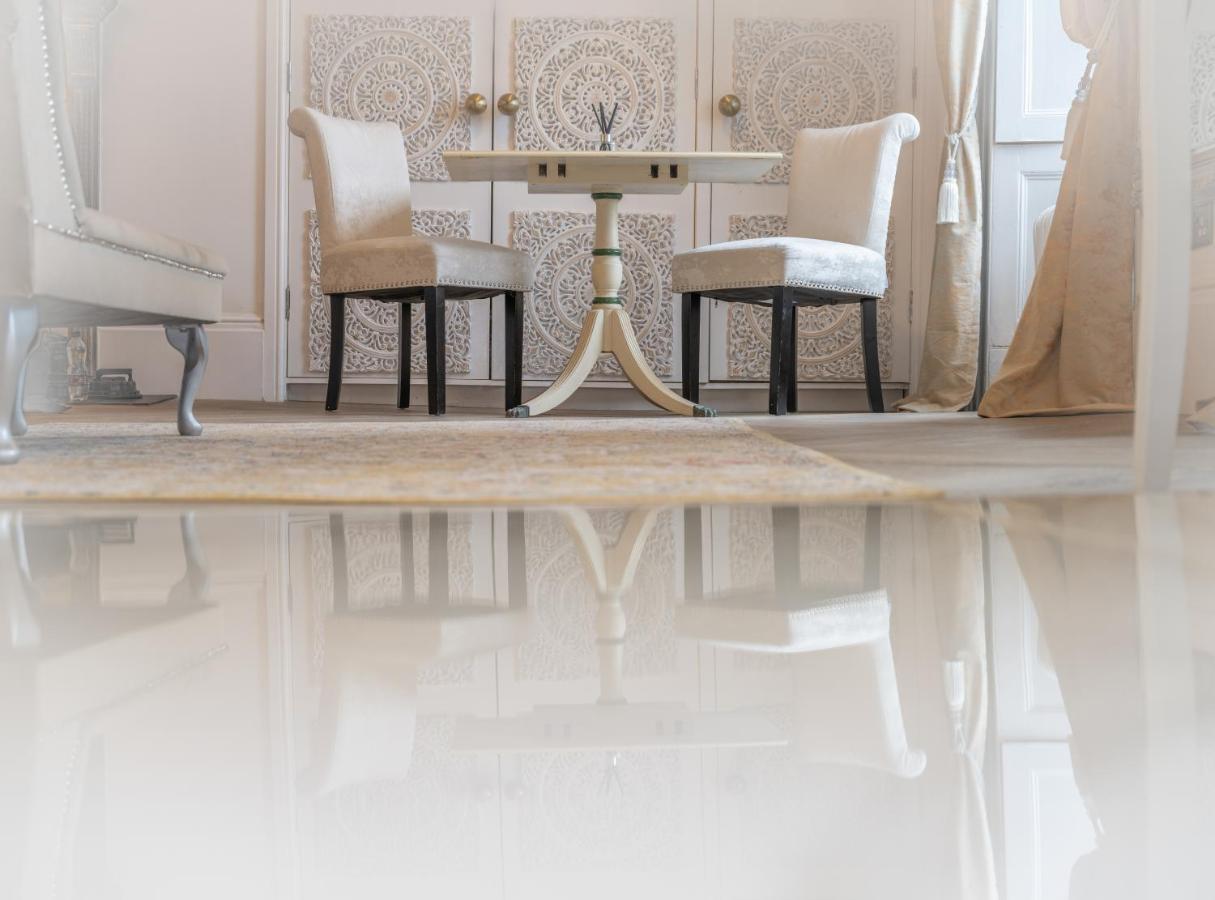 Croydon Hall مينهيد المظهر الخارجي الصورة