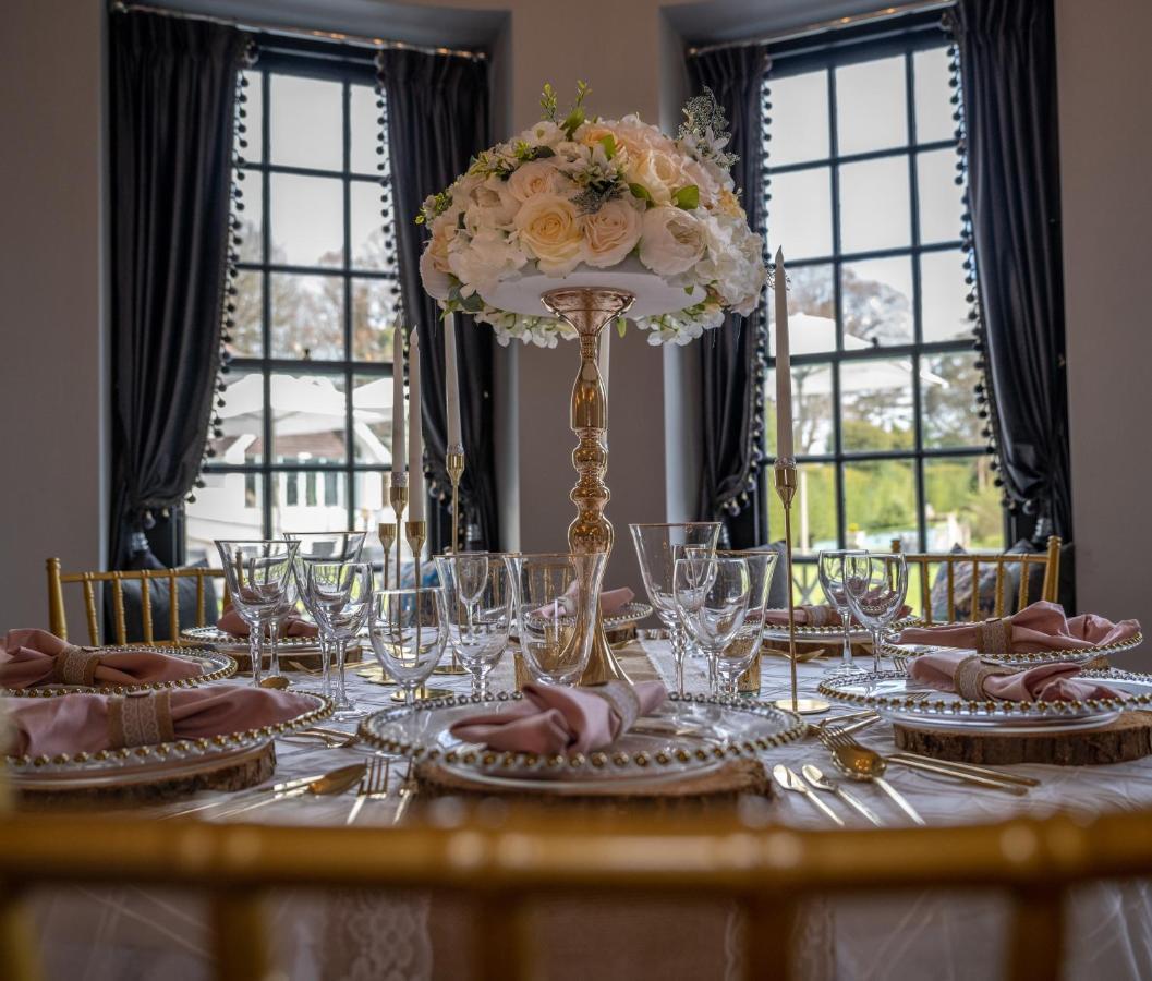 Croydon Hall مينهيد المظهر الخارجي الصورة