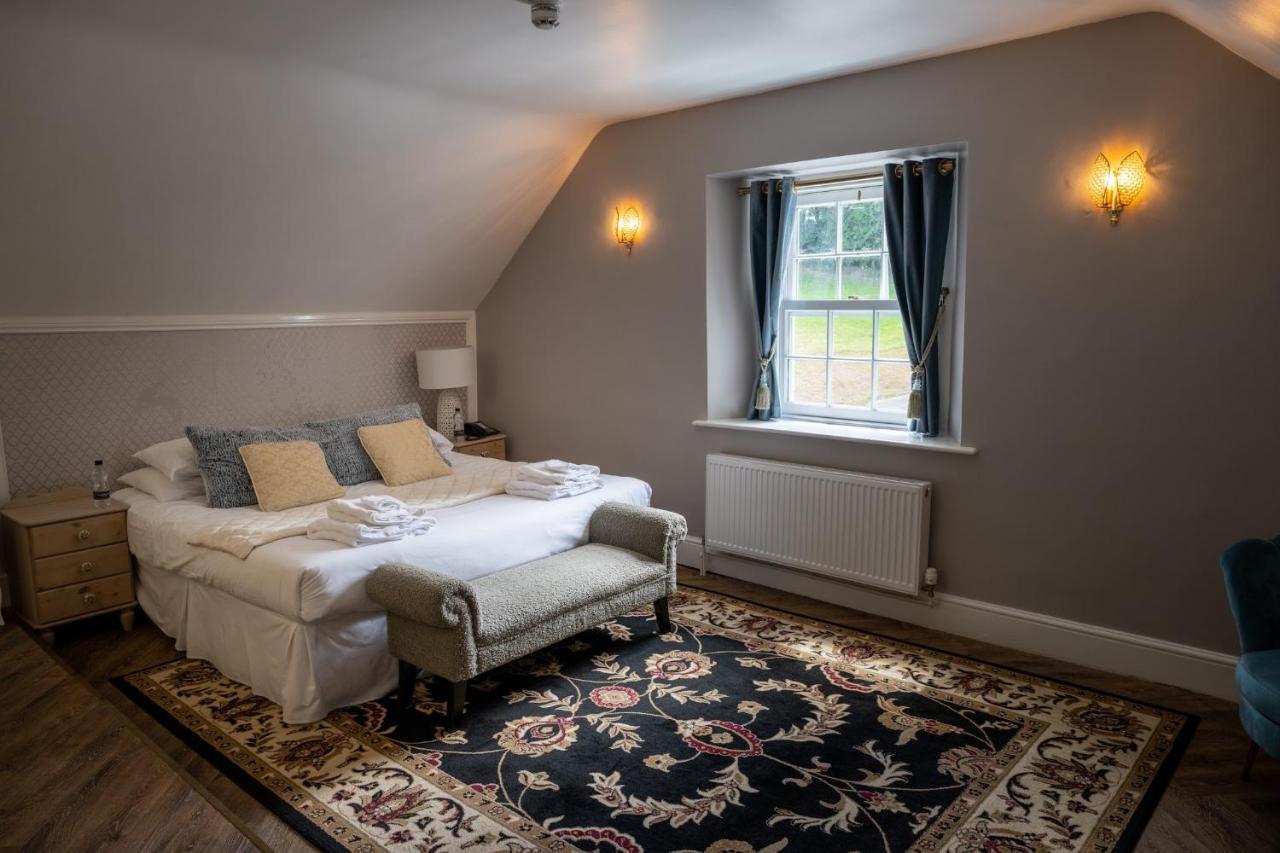 Croydon Hall مينهيد المظهر الخارجي الصورة