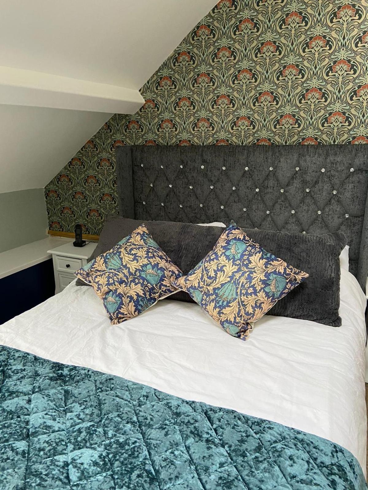 Croydon Hall مينهيد الغرفة الصورة